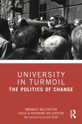 University in Turmoil : The Politics of Change